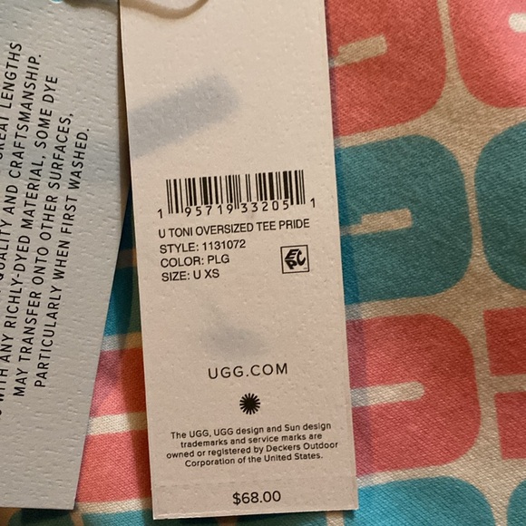 UGG T-shirts - Picture 4 of 4